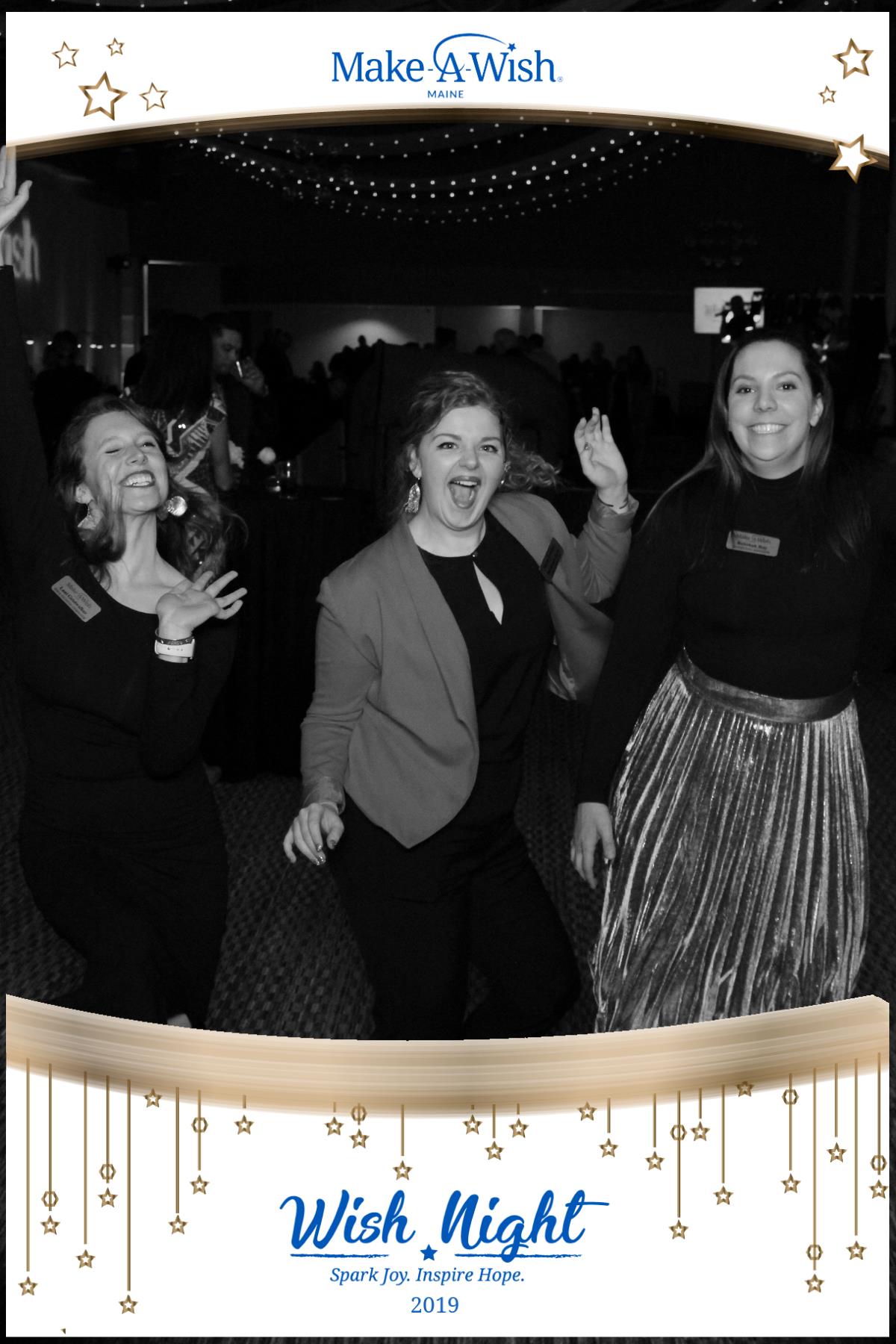Wish Night | View more photos from the event at gallery.mainemagicmirror.com/u/MaineMagicMirror/Wish-Night